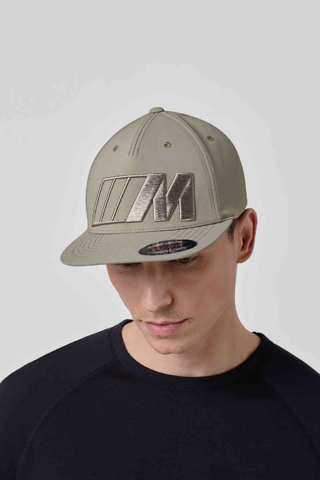BMW M CAP BEIGE - Image 5